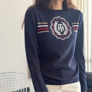 NWT - Tommy Hilfiger Women’s Cotton Crest Crewneck Sweater Navy Size S